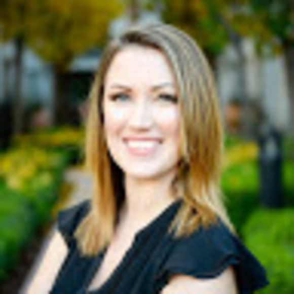 Meet your Posher, Lisa - Picture 1 of 1